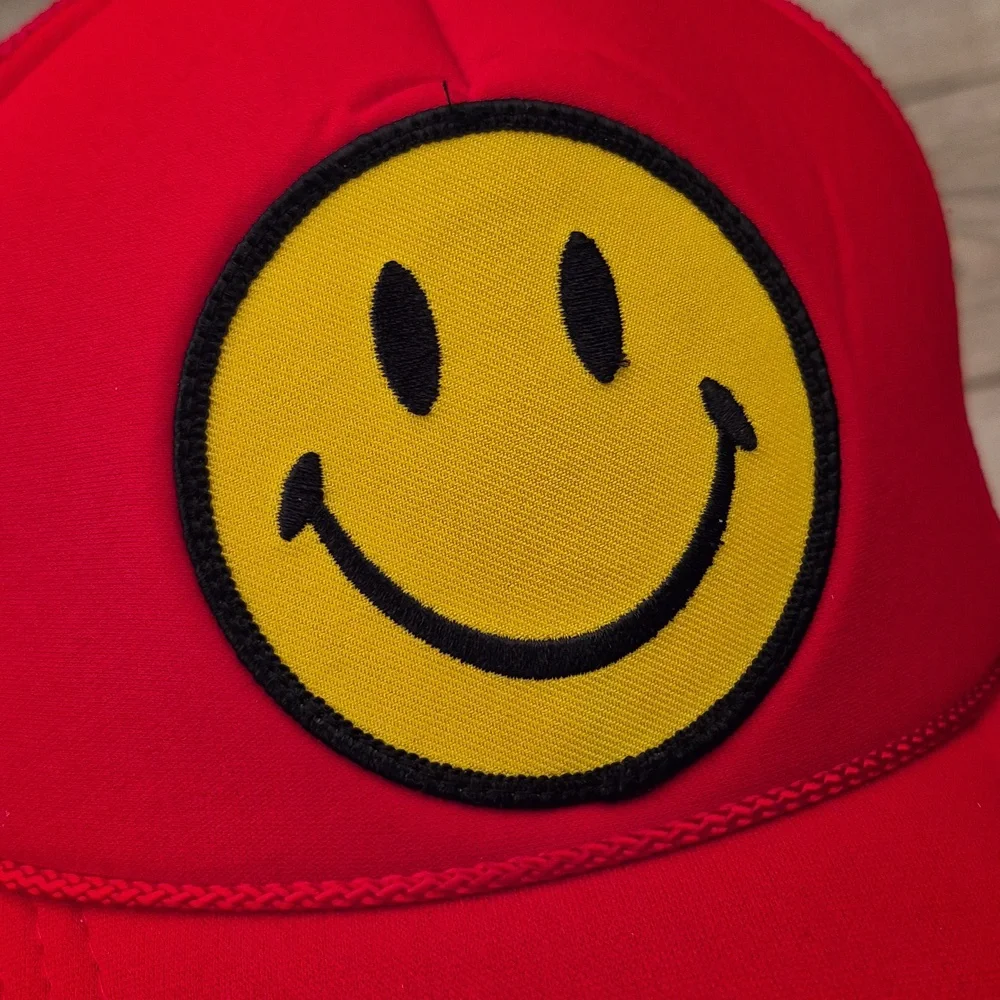 AVIATOR NATION Smiley Face Red‎ Gold Yellow Trucker Mesh Snapback Hat Cap
